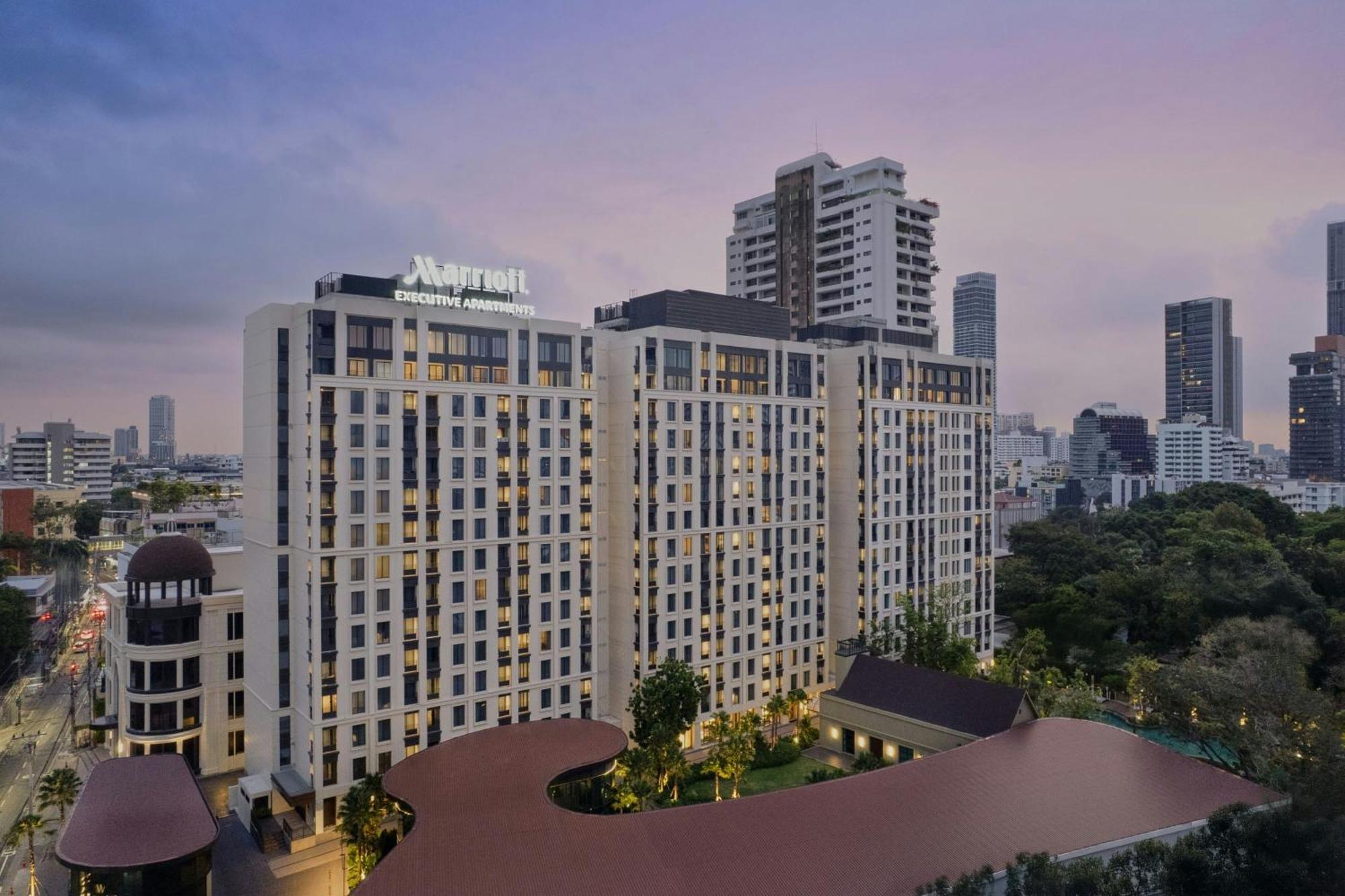 Marriott Executive Apartments, Bangkok Townhall Sukhumvit Екстер'єр фото